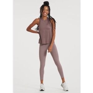 Vuori‎ Women's Stride Leggings Size Small Hazel Purple Pockets Performance